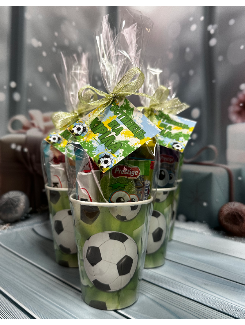 Набір із солодощами для дітей індивідуальний подарунковий стакан для дитини набір цукерок Набір із солодощами для дітей індивідуальний подарунковий стакан для дитини набір цукерок