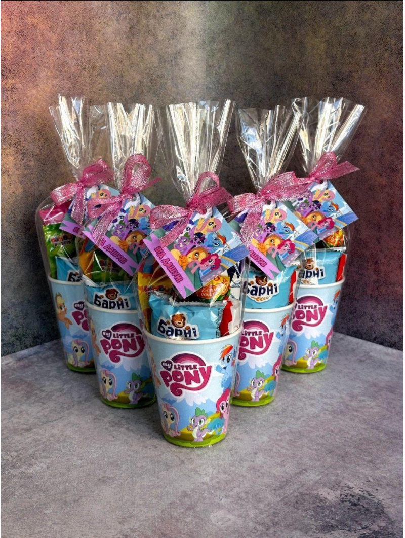 Бокс солодощів, шкільні гостинці Бокс солодощів, шкільні гостинці