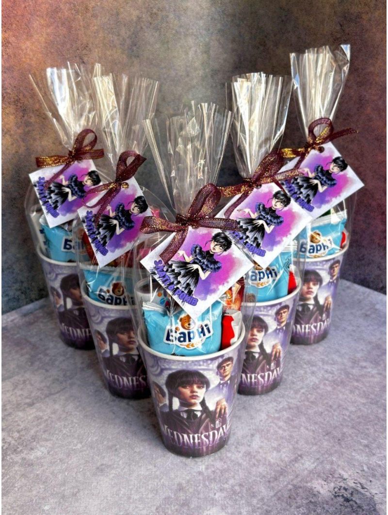 Набір солодощів ,Всі будуть щасливі в класі Набір солодощів ,Всі будуть щасливі в класі