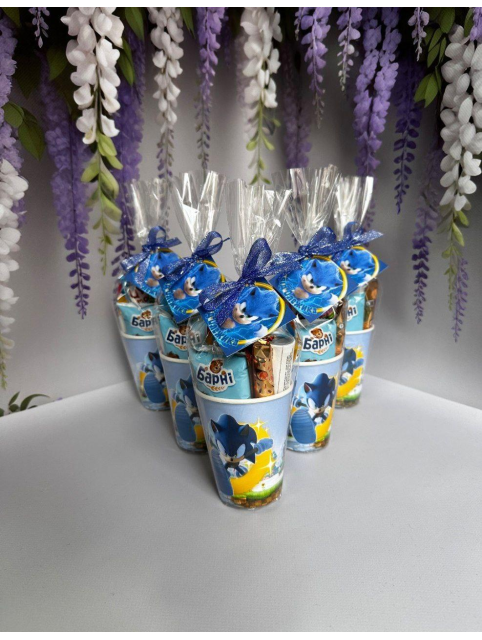 Коробка солодощів в садочок